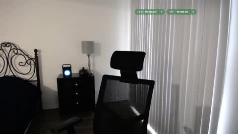 randomink3 online show from April 1, 2026, 12:33 am