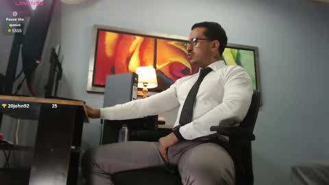 Snapshot of randylukehot chatting on February 14, 2026, 9:55 pm randylukehot online show from February 14, 2026, 9:55 pm