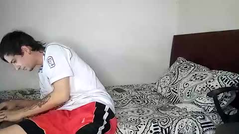 Snapshot of rangel_sex chatting on December 18, 2024, 10:57 pm Rangel and Lola online show from December 18, 2024, 10:57 pm