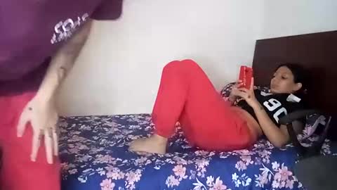 Snapshot of rangel_sex chatting on January 27, 2025, 10:06 pm Rangel and Lola online show from January 27, 2025, 10:06 pm