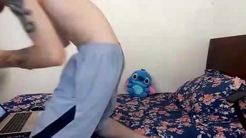 Snapshot of rangel_sex chatting on February 28, 2025, 2:20 pm Rangel and Lola online show from February 28, 2025, 2:20 pm