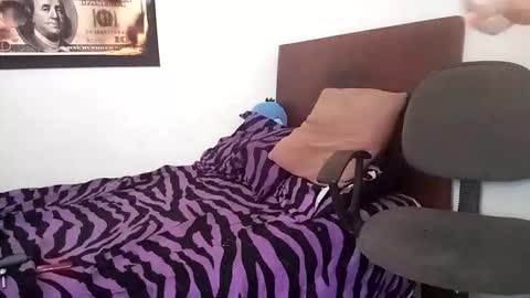 Snapshot of rangel_sex chatting on September 10, 2025, 7:14 pm Rangel and Lola online show from September 10, 2025, 7:14 pm