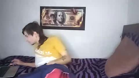 Rangel and Lola online show from November 4, 2025, 10:20 pm