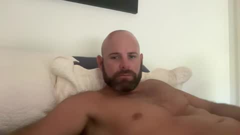 Snapshot of ransguy chatting on January 1, 2025, 12:00 am ransguy online show from January 1, 2025, 12:00 am