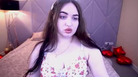 Snapshot of rapunzelangel chatting on March 9, 2026, 6:39 am rapunzelangel online show from March 9, 2026, 6:39 am