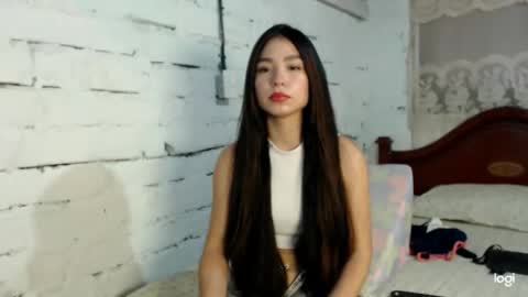 Snapshot of raquel2411 chatting on May 20, 2026, 3:18 pm raquel2411 online show from May 20, 2026, 3:18 pm
