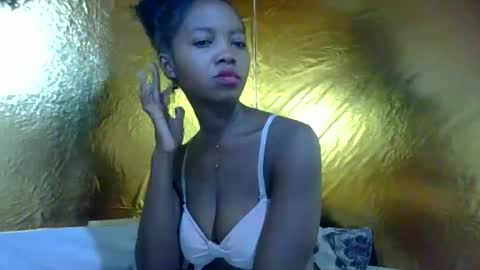 Snapshot of rasoanirinaa chatting on June 7, 2026, 11:36 am rasoanirinaa online show from June 7, 2026, 11:36 am