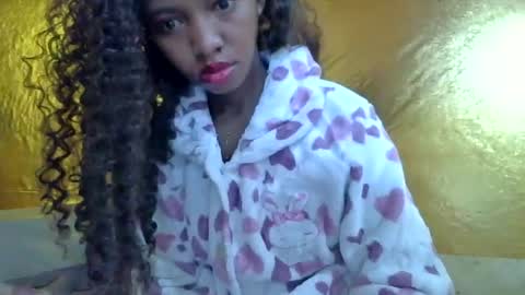 Snapshot of rasoanirinaa chatting on June 24, 2026, 1:37 am rasoanirinaa online show from June 24, 2026, 1:37 am