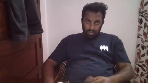 raul2k2 online show from April 29, 2026, 9:54 pm