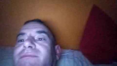 Snapshot of raulillo19842 chatting on April 15, 2026, 2:40 am raulillo19842 online show from April 15, 2026, 2:40 am