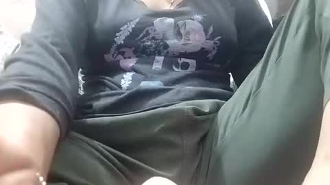 rava_sexy online show from October 31, 2025, 1:34 pm