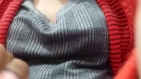 Snapshot of rava_sexy chatting on January 18, 2026, 12:42 pm rava_sexy online show from January 18, 2026, 12:42 pm