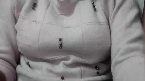 Snapshot of rava_sexy chatting on February 11, 2026, 2:49 am rava_sexy online show from February 11, 2026, 2:49 am