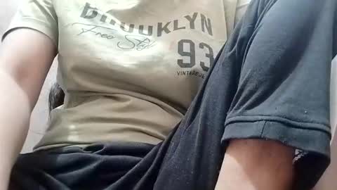 Snapshot of rava_sexy chatting on February 28, 2026, 2:56 am rava_sexy online show from February 28, 2026, 2:56 am