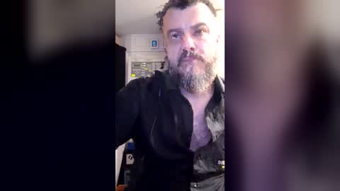 Snapshot of ravart43 chatting on August 7, 2026, 1:29 am ravart43 online show from August 7, 2026, 1:29 am