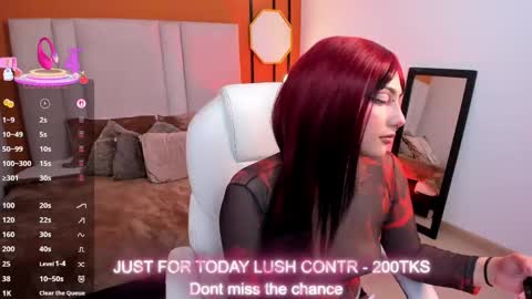 Snapshot of raven_curly chatting on November 21, 2025, 9:02 pm Raven Curly online show from November 21, 2025, 9:02 pm