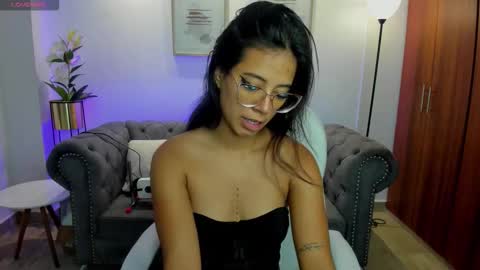 Snapshot of raven_stonee chatting on September 14, 2025, 3:05 am Raven online show from September 14, 2025, 3:05 am