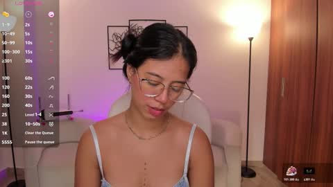 Snapshot of raven_stonee chatting on November 17, 2025, 2:17 am Raven online show from November 17, 2025, 2:17 am