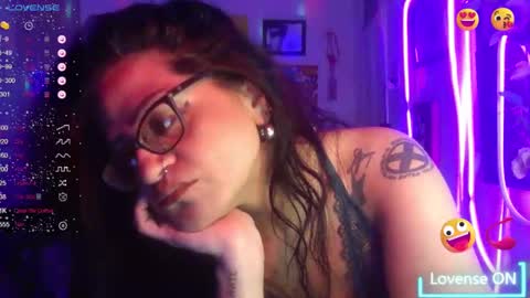 Raven online show from October 18, 2025, 11:27 pm