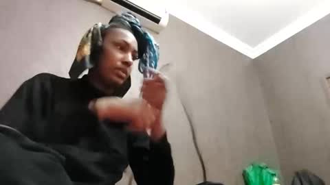 ravenbby online show from March 1, 2026, 5:48 pm