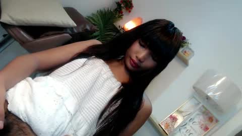 Snapshot of ravenblissx chatting on June 13, 2026, 5:00 pm ravenblissx online show from June 13, 2026, 5:00 pm