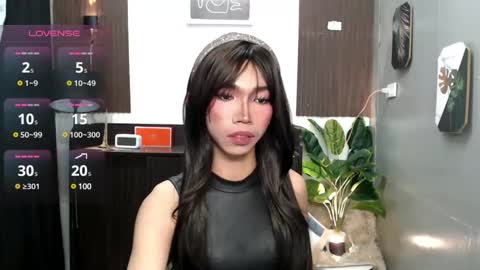 Snapshot of ravennax chatting on February 27, 2025, 6:20 pm ravennaxx online show from February 27, 2025, 6:20 pm