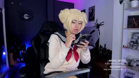 Snapshot of ravenwitch_ chatting on January 18, 2026, 6:23 pm Raven Witch online show from January 18, 2026, 6:23 pm