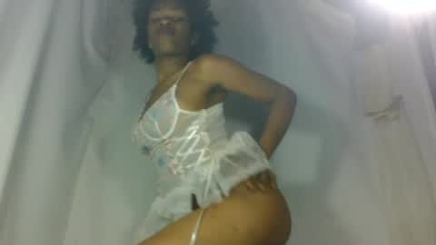Snapshot of ravololoniaina chatting on July 3, 2026, 5:14 am Marina online show from July 3, 2026, 5:14 am