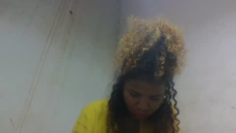 ravomamy online show from November 14, 2025, 3:05 am