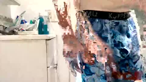 Snapshot of rawhard77 chatting on October 19, 2025, 4:46 am Rawhard77 online show from October 19, 2025, 4:46 am