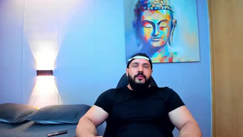 Snapshot of rawmathews chatting on January 5, 2025, 2:38 am rawmathews online show from January 5, 2025, 2:38 am