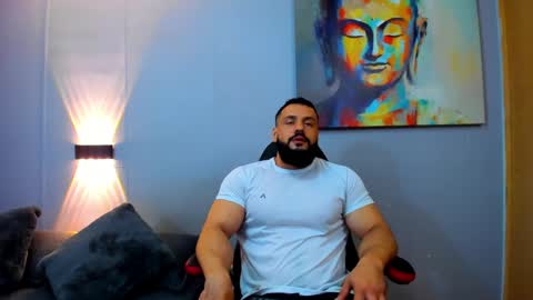 Snapshot of rawmathews chatting on February 20, 2025, 8:06 am rawmathews online show from February 20, 2025, 8:06 am