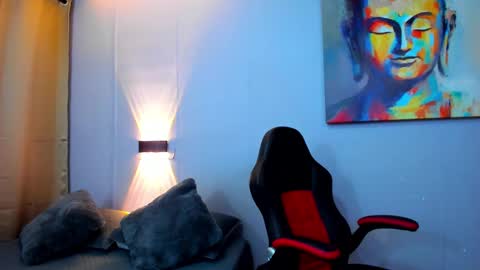 Snapshot of rawmathews chatting on February 23, 2025, 5:45 am rawmathews online show from February 23, 2025, 5:45 am