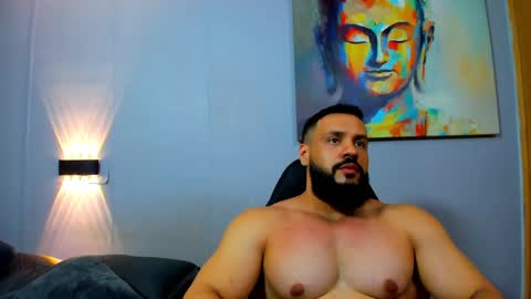 Snapshot of rawmathews chatting on March 5, 2025, 4:34 am rawmathews online show from March 5, 2025, 4:34 am