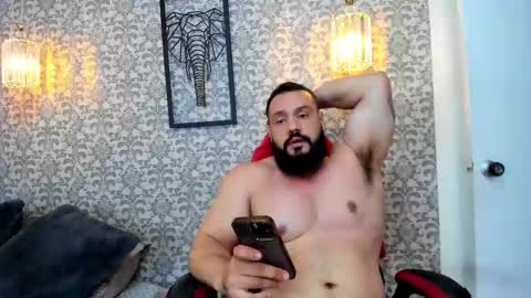 Snapshot of rawmathews chatting on October 16, 2025, 11:39 pm rawmathews online show from October 16, 2025, 11:39 pm