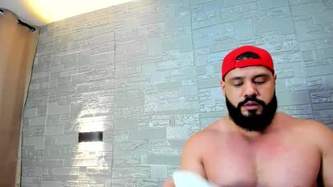 Snapshot of rawmathews chatting on November 11, 2025, 9:59 pm rawmathews online show from November 11, 2025, 9:59 pm