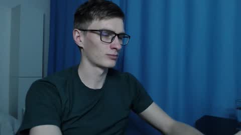 Snapshot of ray_booy chatting on December 16, 2025, 8:58 pm Ray Booy online show from December 16, 2025, 8:58 pm