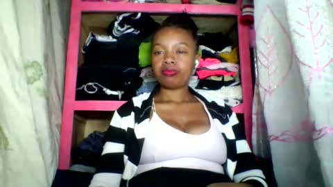 rayana_69 online show from May 15, 2026, 11:45 pm