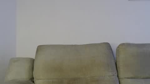 Snapshot of raycatt chatting on February 10, 2026, 6:45 pm Ray online show from February 10, 2026, 6:45 pm