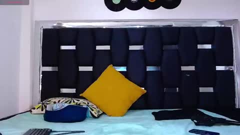 Rayn online show from February 10, 2025, 5:19 pm