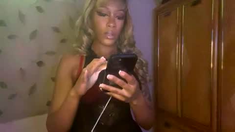 Raye Millian online show from August 3, 2026, 5:16 pm