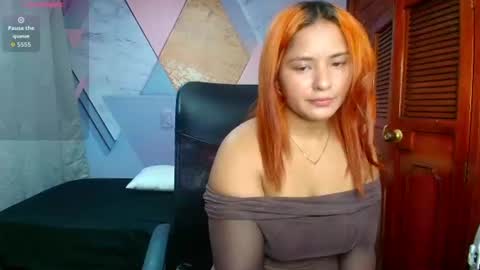 Snapshot of raylin_escobar chatting on July 13, 2026, 7:05 pm raylin_escobar online show from July 13, 2026, 7:05 pm