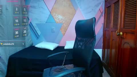 Snapshot of raylin_escobar chatting on July 15, 2026, 7:30 pm raylin_escobar online show from July 15, 2026, 7:30 pm