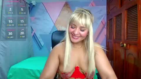 Snapshot of raylin_escobar chatting on July 28, 2026, 7:39 pm raylin_escobar online show from July 28, 2026, 7:39 pm