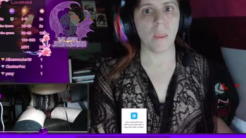 Snapshot of raysuon chatting on December 20, 2024, 11:00 am Rae-Suon online show from December 20, 2024, 11:00 am