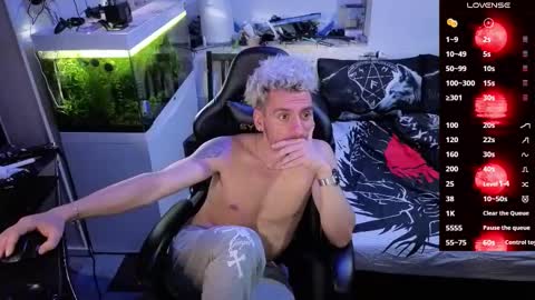 Rayzel online show from February 23, 2026, 1:36 am