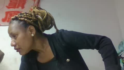 razanastine online show from November 27, 2025, 6:04 am