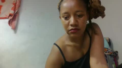 razanastine online show from November 28, 2025, 10:01 pm