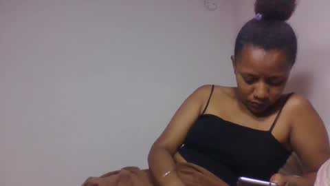 razanastine online show from December 16, 2025, 1:05 pm