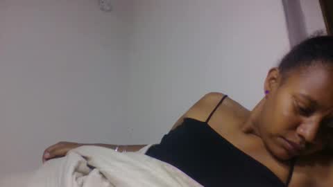 razanastine online show from December 17, 2025, 1:11 am